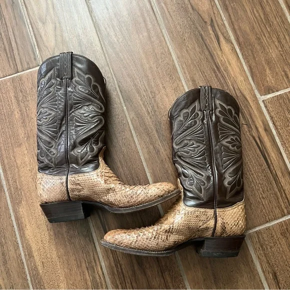 Men’s Vintage Tony Lama boots size 8.5